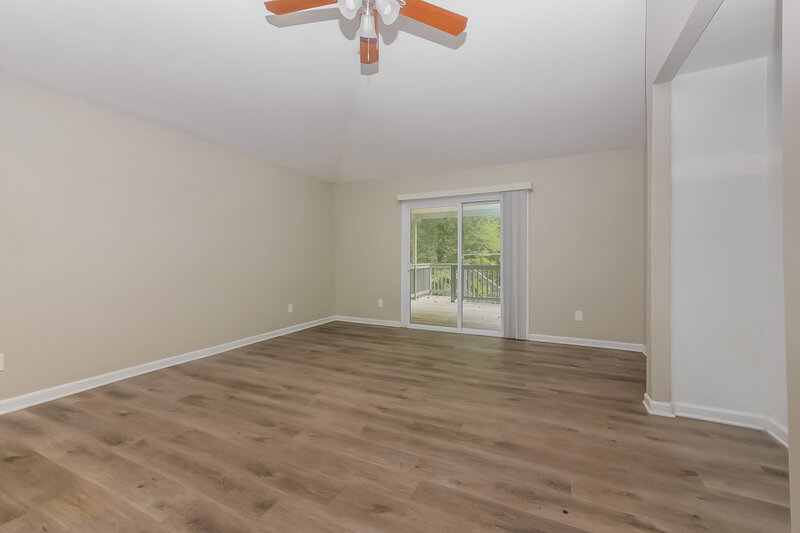 2,585/Mo, 129 Summer Brooke Peachtree City, GA 30269 Living Room View