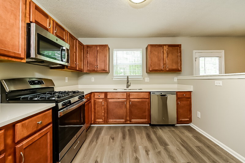 1,635/Mo, 535 Barshay Dr Covington, GA 30016 Kitchen View