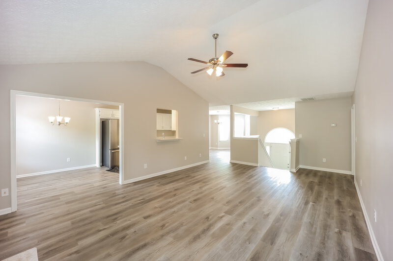 2,460/Mo, 11744 Spring Lake Way Fayetteville, GA 30215 Living Room View 2