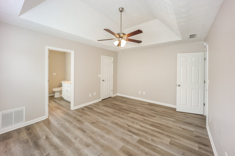 2,460/Mo, 11744 Spring Lake Way Fayetteville, GA 30215 Main Bedroom View