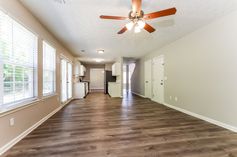 2,480/Mo, 1348 Blazing Star Rd Lawrenceville, GA 30045 Living Room View 2