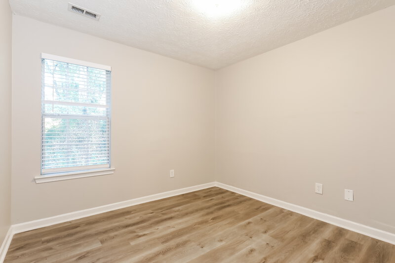 1,915/Mo, 5212 Summer Brooke Ct Union City, GA 30291 Bedroom View 2
