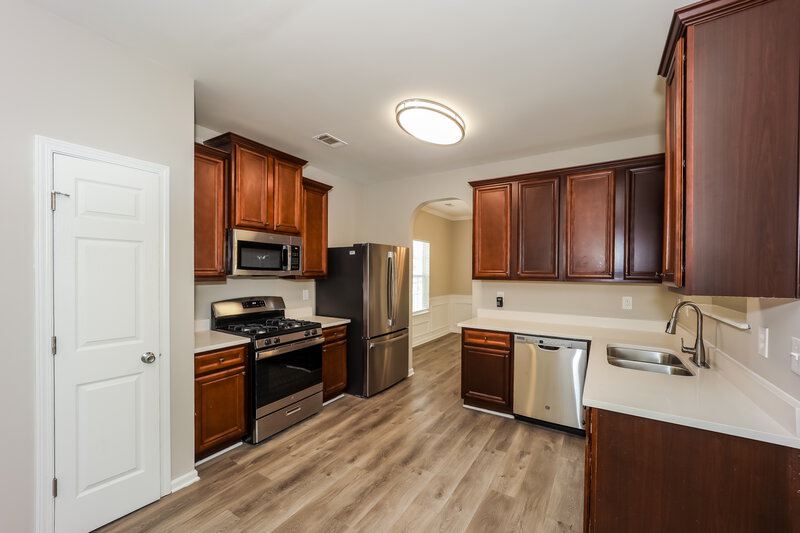 3,480/Mo, 6109 Hemperly Rd Atlanta, GA 30349 Kitchen View