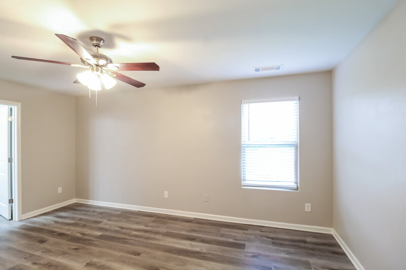 2,450/Mo, 12 Dusty Dr Cartersville, GA 30120 Main Bedroom View