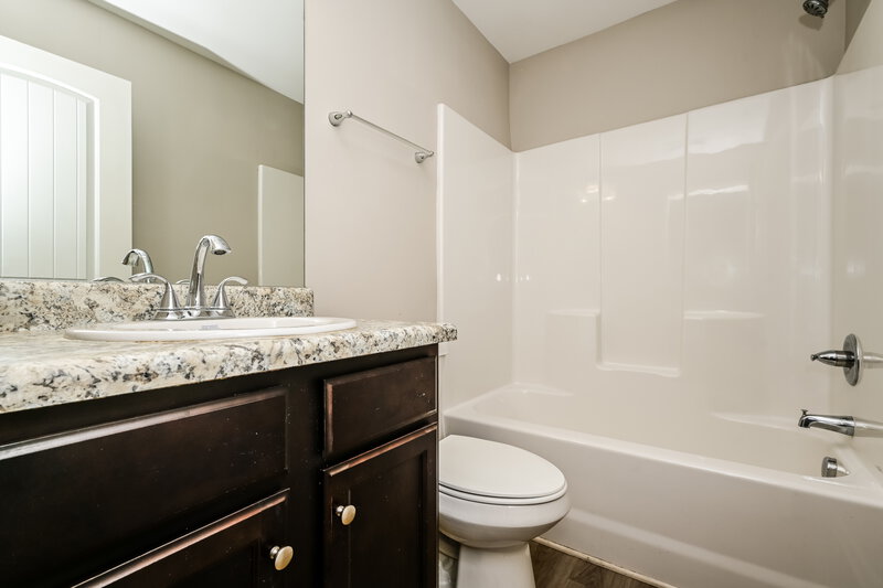 1,935/Mo, 706 Galveston Way McDonough, GA 30253 Bathroom View