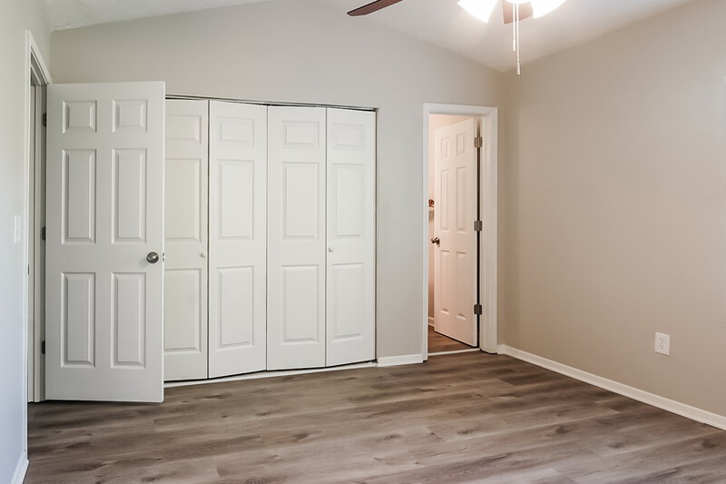 2,490/Mo, 4465 Highland Pl NE Marietta, GA 30066 Main Bedroom View 2