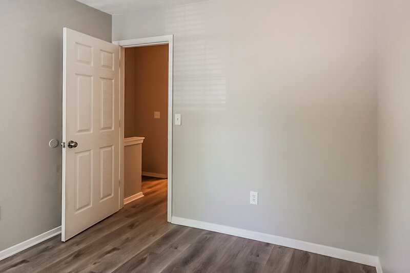 2,490/Mo, 4465 Highland Pl NE Marietta, GA 30066 Bedroom View 4