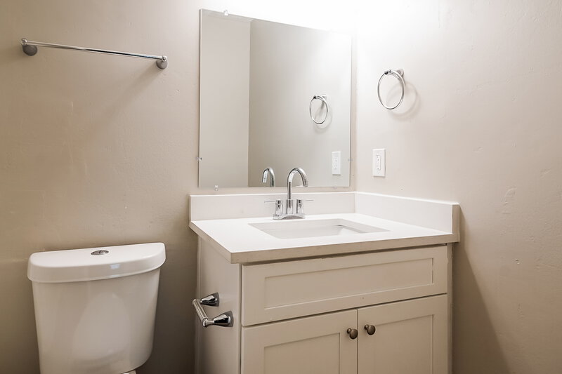 2,490/Mo, 4465 Highland Pl NE Marietta, GA 30066 Powder Room View