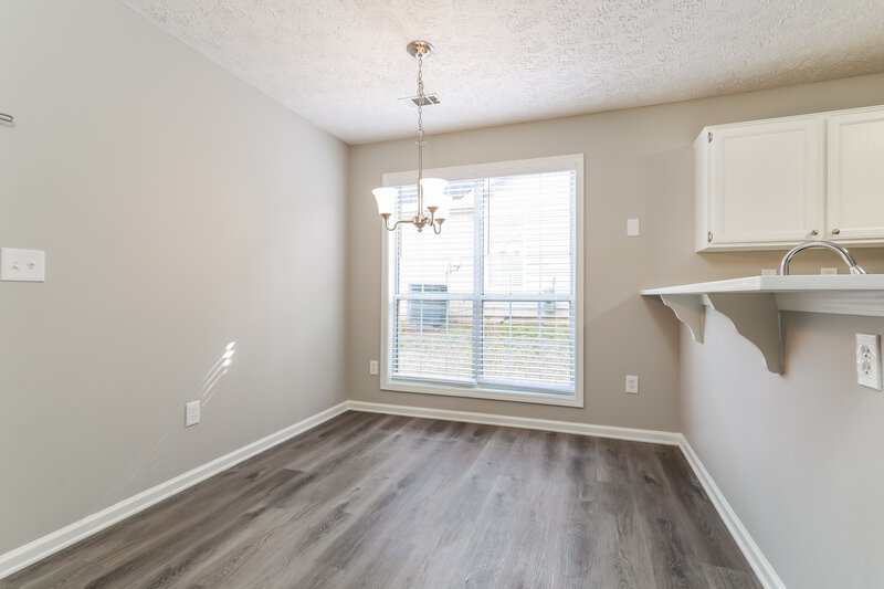 3,130/Mo, 85 Paris Dr Lawrenceville, GA 30043 Breakfast Nook View