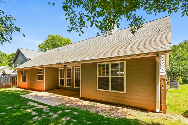 2,330/Mo, 85 Paris Dr Lawrenceville, GA 30043 Rear View