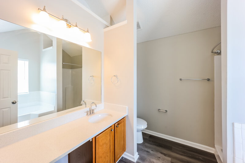 2,115/Mo, 105 Waters Edge Way Fayetteville, GA 30215 Main Bathroom View