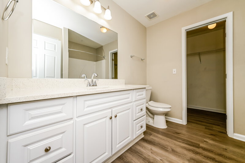 2,930/Mo, 1456 Arbor Pl Dr Morrow, GA 30260 Main Bathroom View