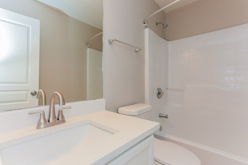1,960/Mo, 76 Darbys Run Ct Hiram, GA 30141 Bathroom View