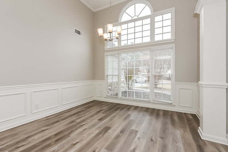 2,900/Mo, 953 Saddle Brooke Dr Dallas, GA 30132 Dining Room View