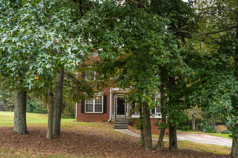 3 Bedroom House – 1307 Highfield Dr NE, Lawrenceville, GA 30043