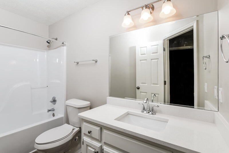 2,430/Mo, 1307 Highfield Dr NE Lawrenceville, GA 30043 Bathroom View