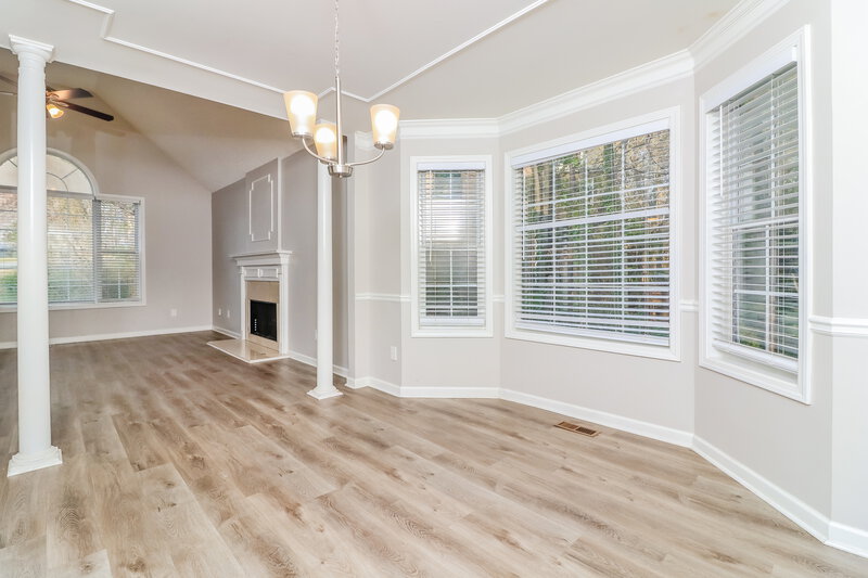 2,305/Mo, 2059 Spicers Ln Woodstock, GA 30189 Dining Room View