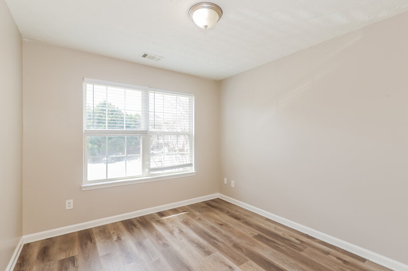 2,010/Mo, 9422 Lakeview Rd Union City, GA 30291 Bedroom View