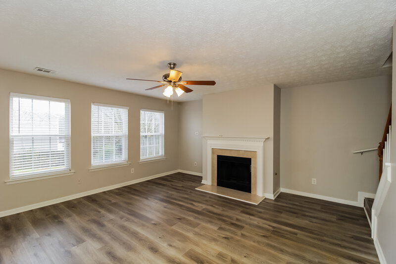 1,890/Mo, 501 Red Oak Ln Canton, GA 30114 Living Room View