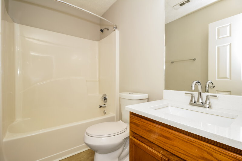 1,890/Mo, 501 Red Oak Ln Canton, GA 30114 Bathroom View