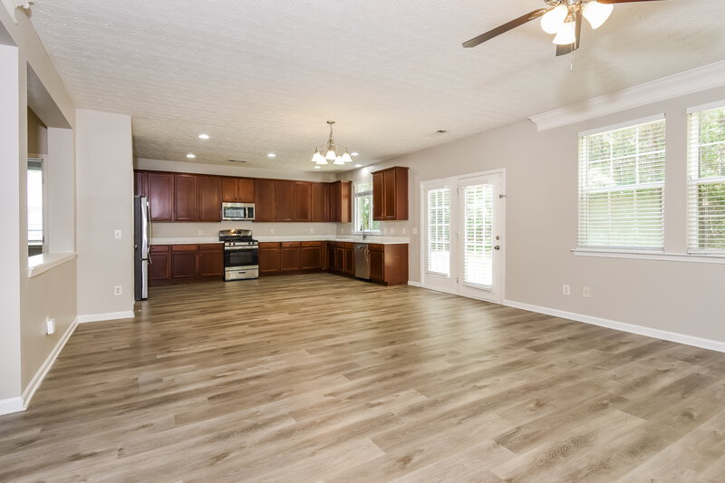 2,550/Mo, 2110 Valley Creek Dr Lithia Springs, GA 30122 Family Room View