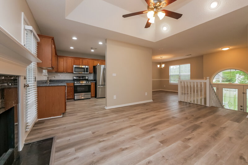 2,065/Mo, 3 Cindy Ct Hampton, GA 30228 Living Room View 3