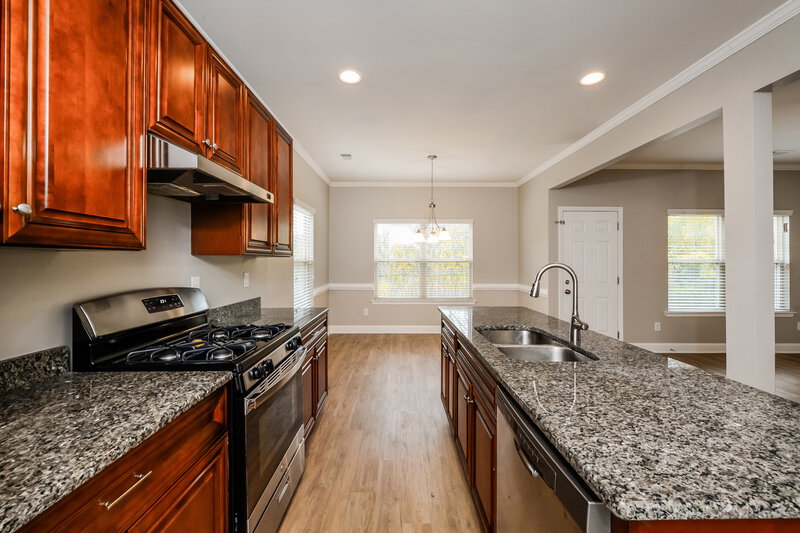 3,100/Mo, 2291 Wentworth Park Dr Morrow, GA 30260 Kitchen View 2