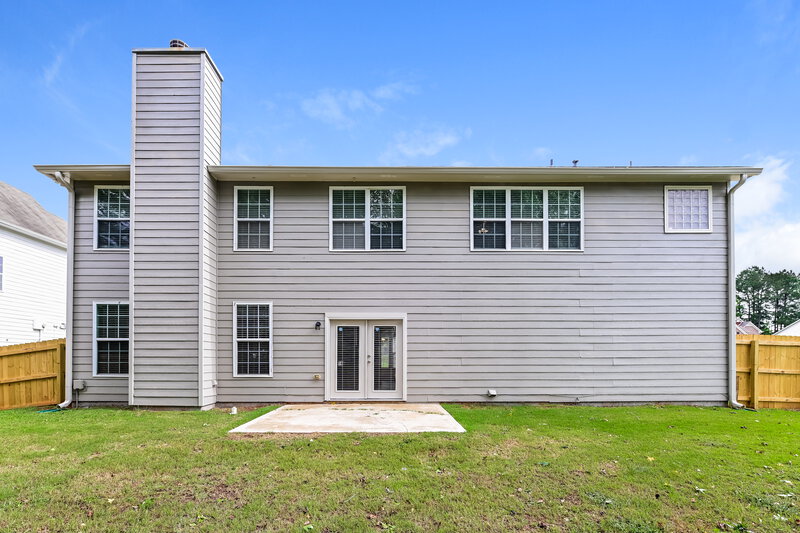 2,645/Mo, 215 Greenland Dr McDonough, GA 30253 Rear View