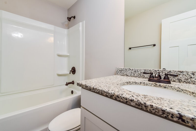 3,130/Mo, 111 Covington Dr Ball Ground, GA 30107 Bathroom View