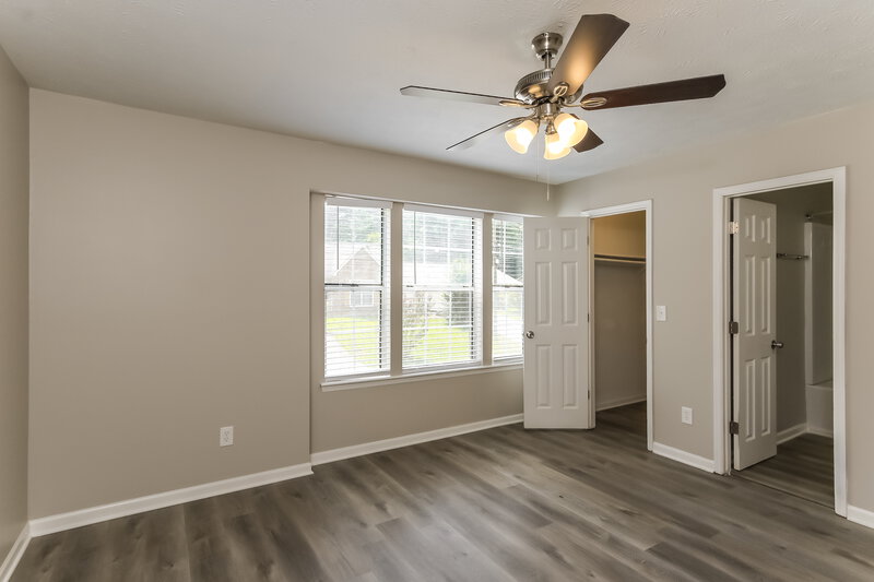 1,845/Mo, 5536 Marbut Forest Way Lithonia, GA 30058 Main Bedroom View