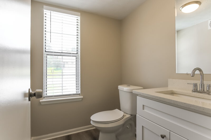 1,845/Mo, 5536 Marbut Forest Way Lithonia, GA 30058 Bathroom View 2