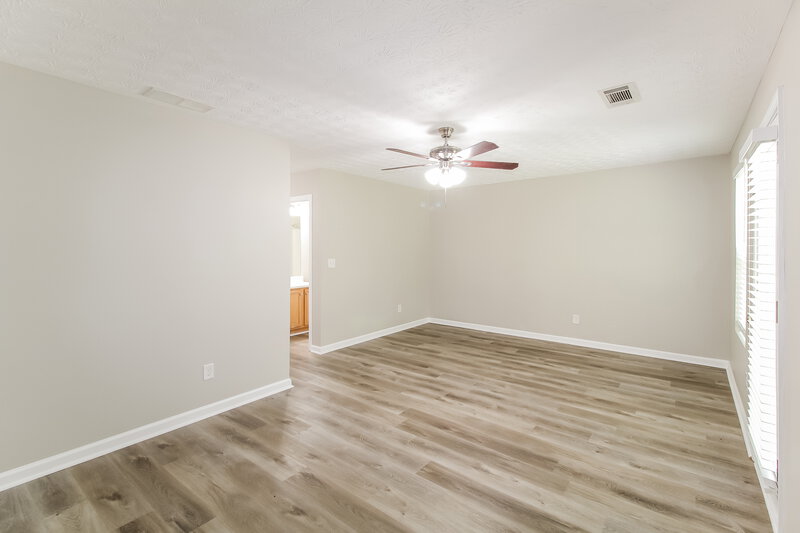 3,400/Mo, 8379 Browns Mill Trce Lithonia, GA 30038 Main Bedroom View