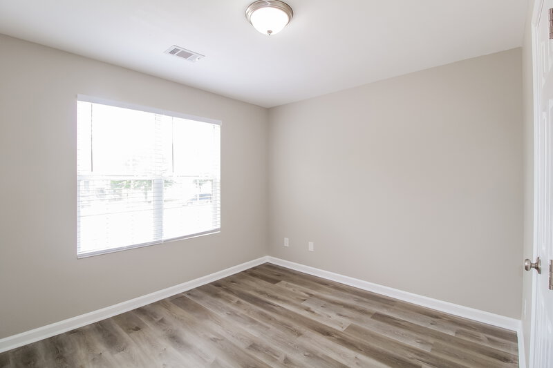 3,400/Mo, 8379 Browns Mill Trce Lithonia, GA 30038 Bedroom View 4