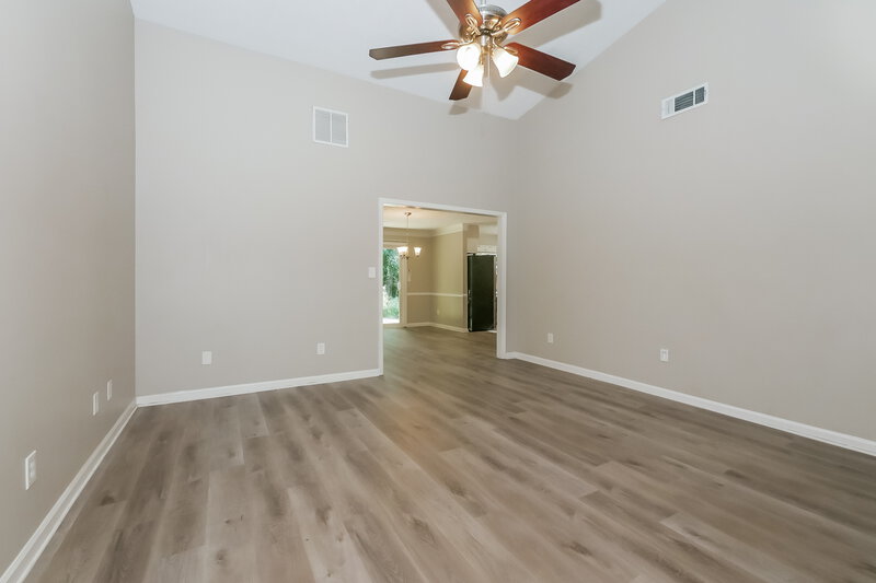 1,965/Mo, 176 Braelinn Courts Peachtree City, GA 30269 Living Room View 3