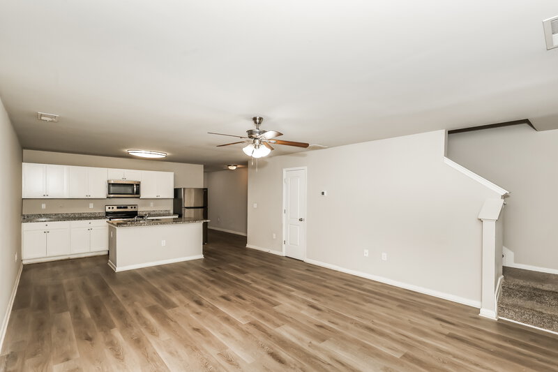 1,875/Mo, 2569 Wood Bend Ln RIverdale, GA 30296 Living Room View 2