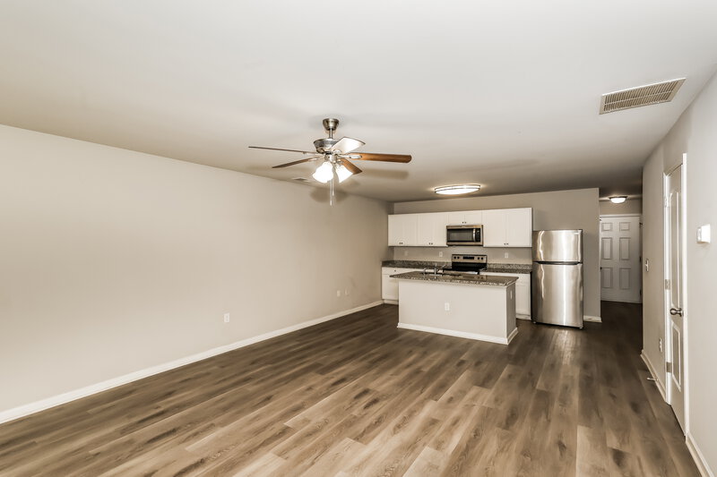 1,875/Mo, 2569 Wood Bend Ln RIverdale, GA 30296 Living Room View 3