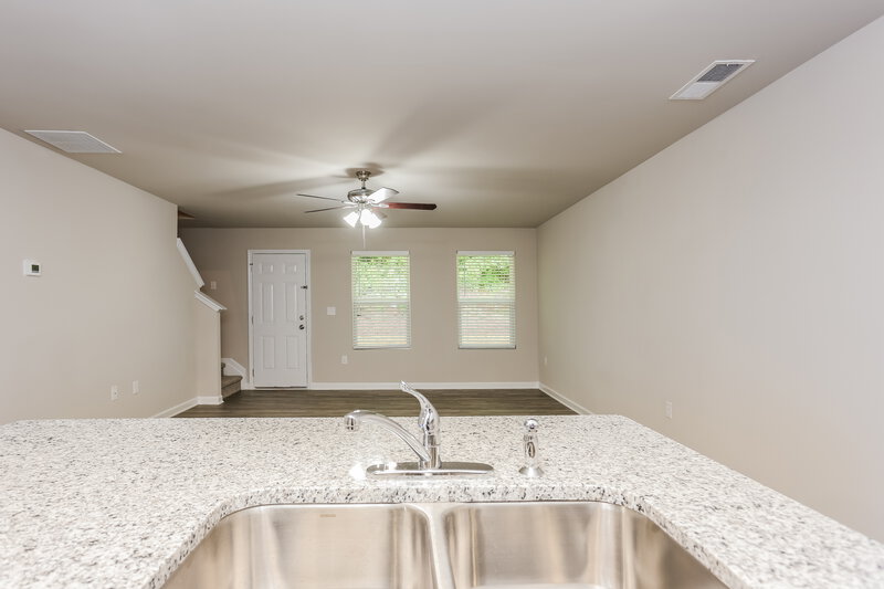 1,820/Mo, 2569 Wood Bend Ln RIverdale, GA 30296 Kitchen View 2