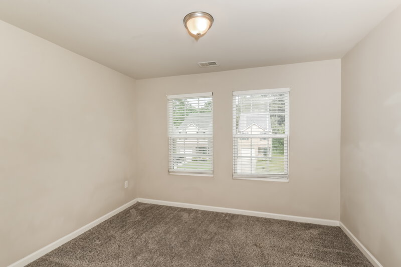 1,875/Mo, 2569 Wood Bend Ln RIverdale, GA 30296 Bedroom View