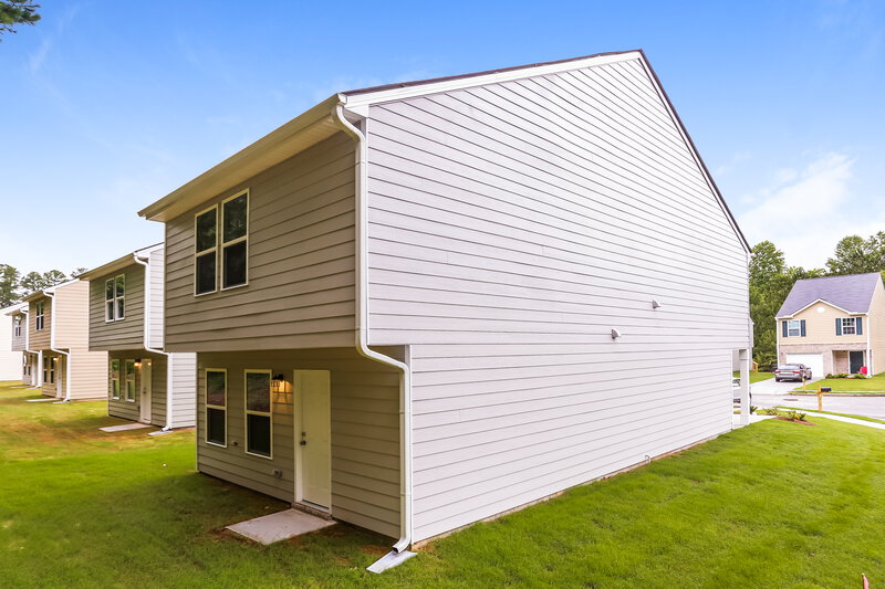 1,820/Mo, 2569 Wood Bend Ln RIverdale, GA 30296 Rear View