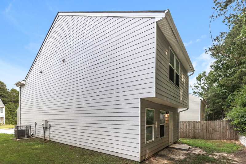 1,875/Mo, 2569 Wood Bend Ln RIverdale, GA 30296 Rear View