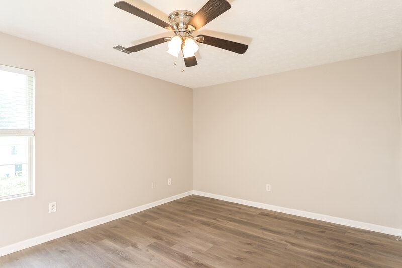 1,840/Mo, 6149 Raleigh Oaks Ct Lithonia, GA 30058 Main Bedroom View 2
