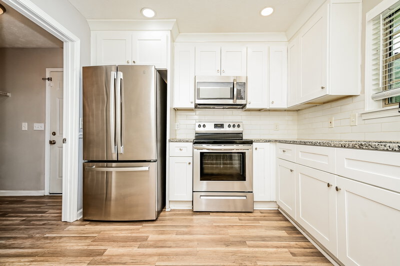 3,340/Mo, 2921 Sunset Ct Decatur, GA 30034 Kitchen View
