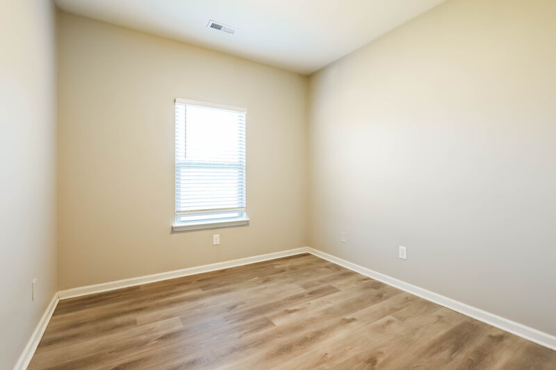 3,360/Mo, 175 Biscayne Terrace Hampton, GA 30228 Bedroom View