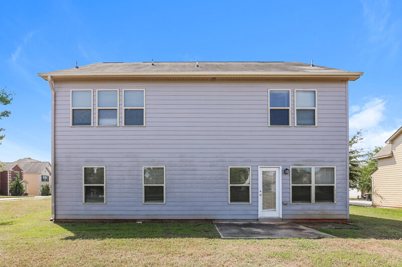 2,350/Mo, 175 Biscayne Terrace Hampton, GA 30228 Rear View
