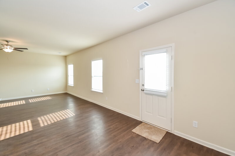 2,270/Mo, 3531 Falconwood Dr Douglasville, GA 30135 Dining Room View