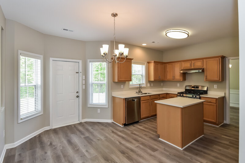 2,740/Mo, 708 Fitzgerald Pl Atlanta, GA 30349 Breakfast Nook View