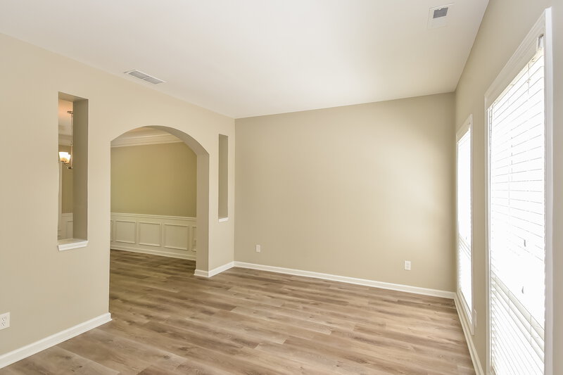 2,740/Mo, 708 Fitzgerald Pl Atlanta, GA 30349 Family Room View