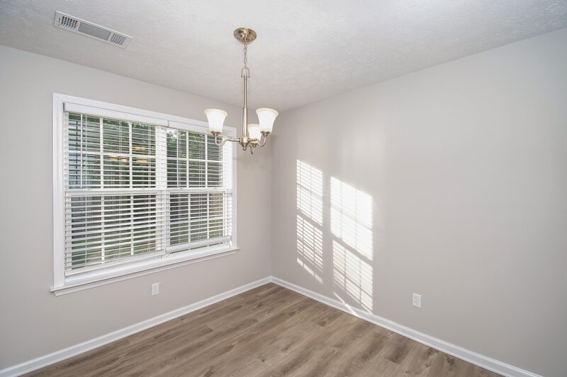 2,650/Mo, 6460 Shadow Ct Douglasville, GA 30134 Dining Room View 2