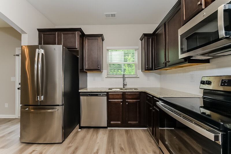 2,000/Mo, 155 Magnaview Dr McDonough, GA 30253 Misc View 4