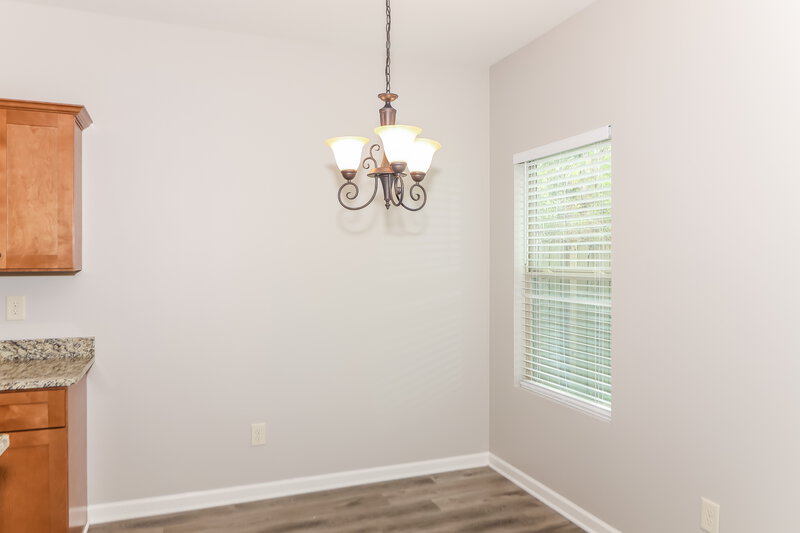 2,110/Mo, 137 Bethany Manor Dr Ball Ground, GA 30107 Dining Room View